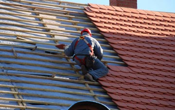 roof tiles Bretforton, Worcestershire