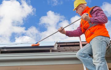 Bretforton soft wash roof cleaning